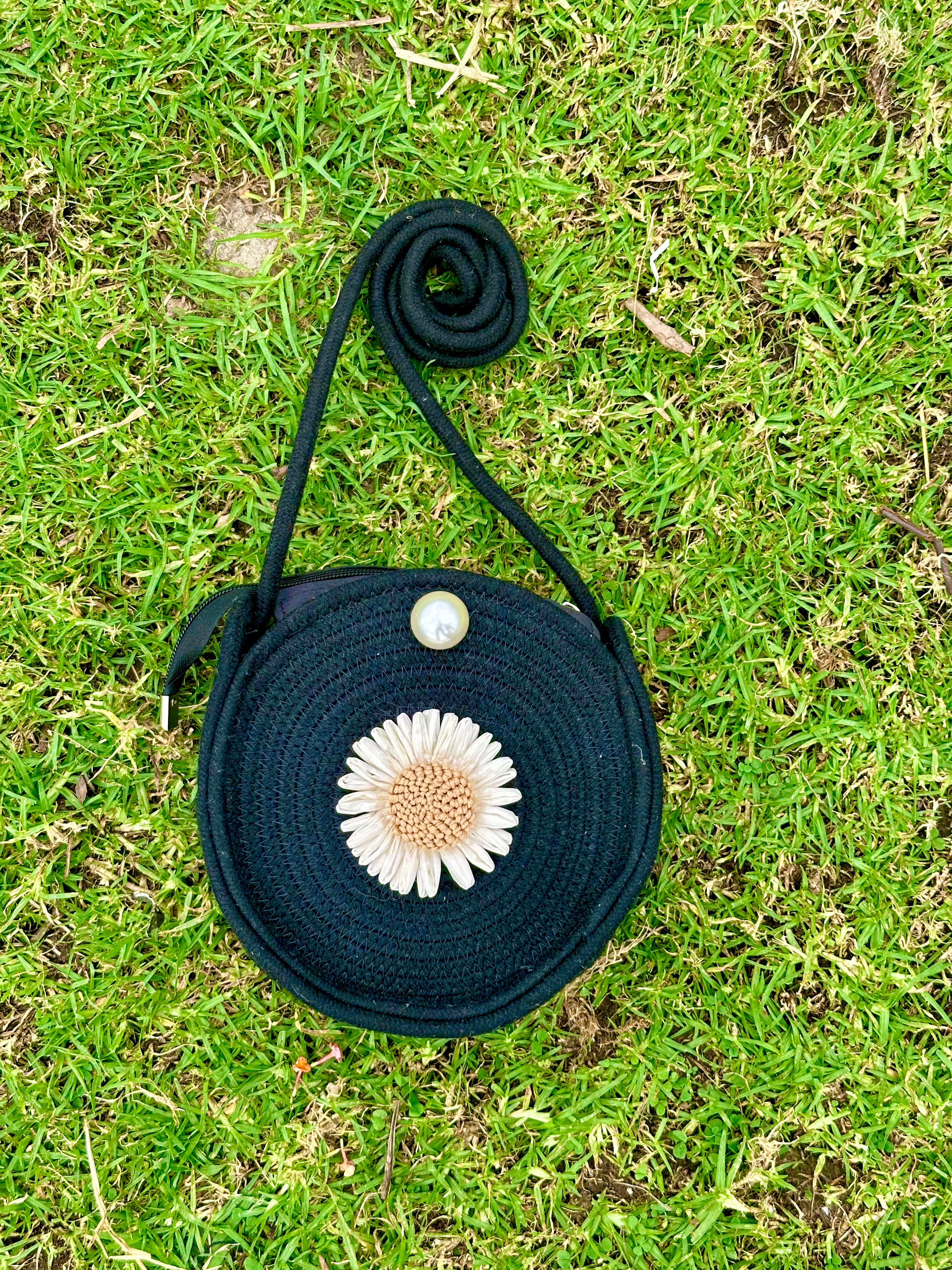 Daisy Sling Bag